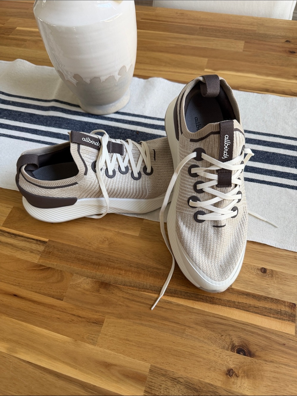 allbirds Cream Knit Sneakers with Dark Brown Accents NEW WITHOUT TAGS